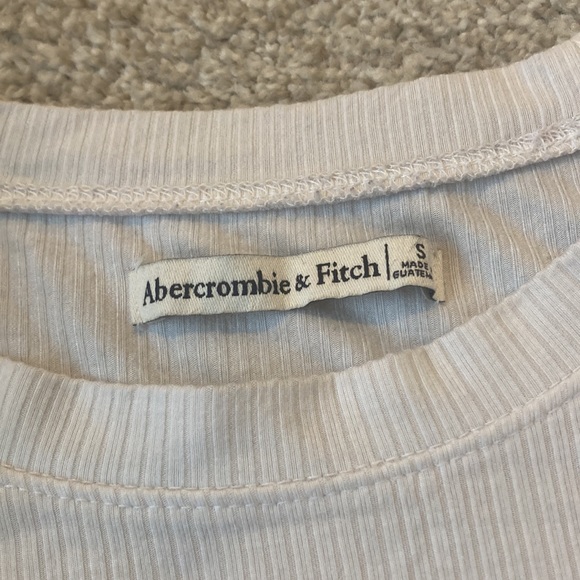 Women’s long sleeve athletic top - Picture 2 of 4